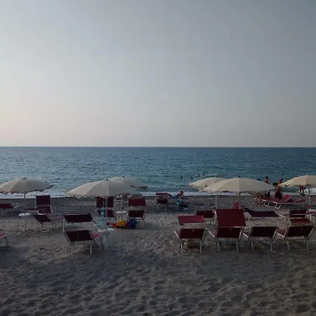 Miniappartamento' Mare E Sole Cefalu * 拉斯卡里